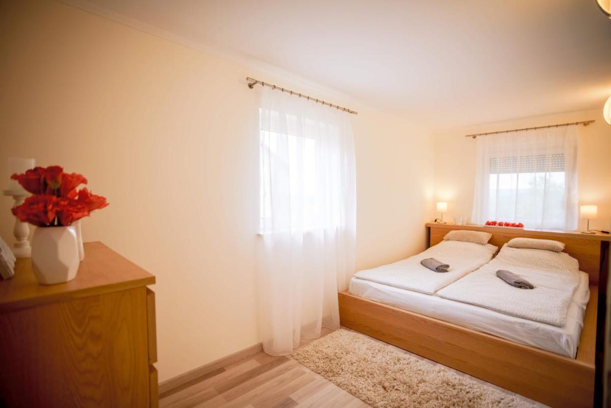 Eleven apartman house - Housity