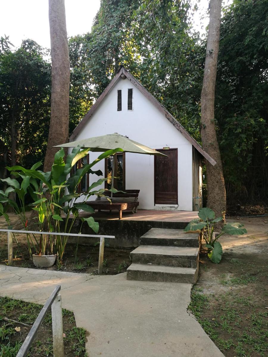 River Marina Resort - Housity