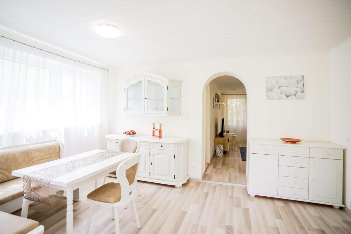 Eleven apartman house - Housity