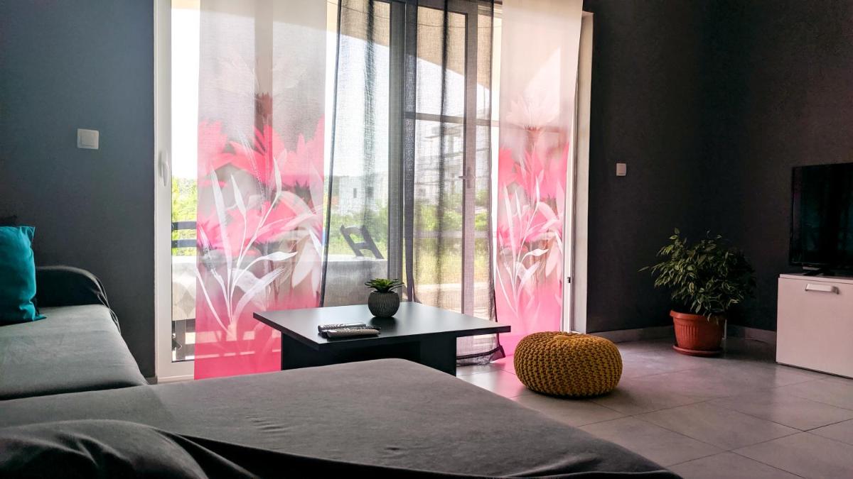 Apartment Anton - Housity