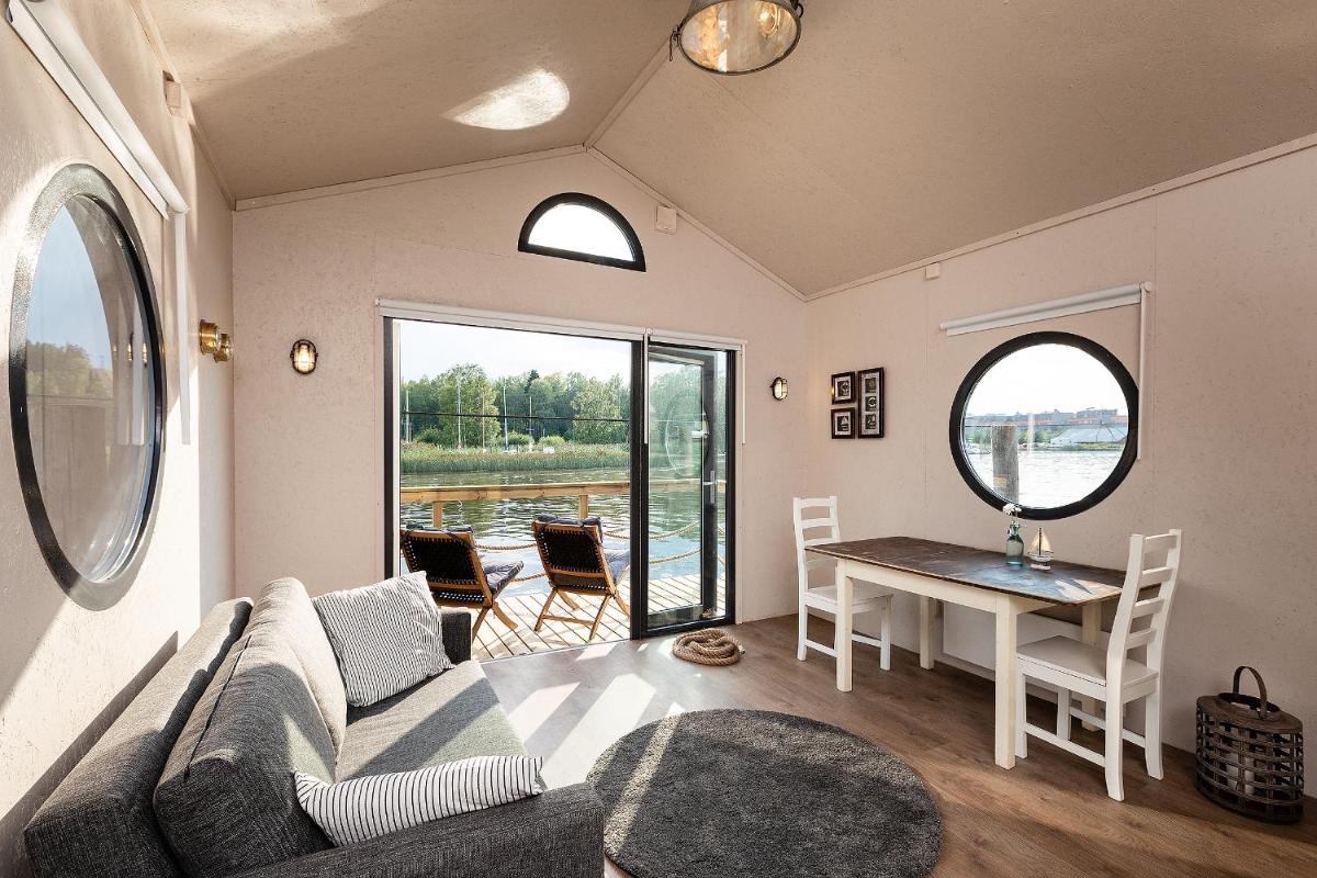 Jokimaja Alma - Housity