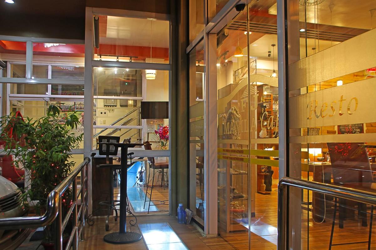 Fj Manila Hotel - Housity