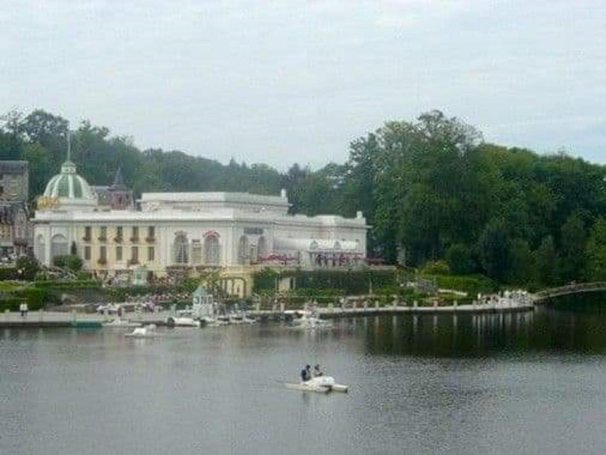 1 of 3 superb gites with pool in the Mayenne area. - Housity