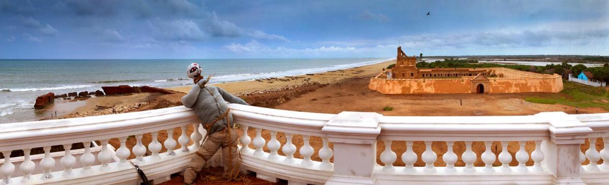 Neemrana's - Bungalow on The Beach - Housity