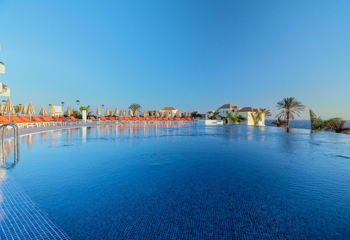 Piscina en o cerca de H10 Atlantic Sunset Horizons Collection