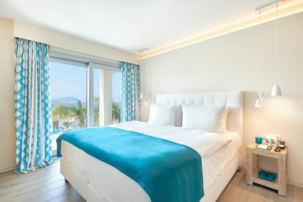 Cama o camas de una habitación en 7Pines Resort Ibiza, part of Destination by Hyatt