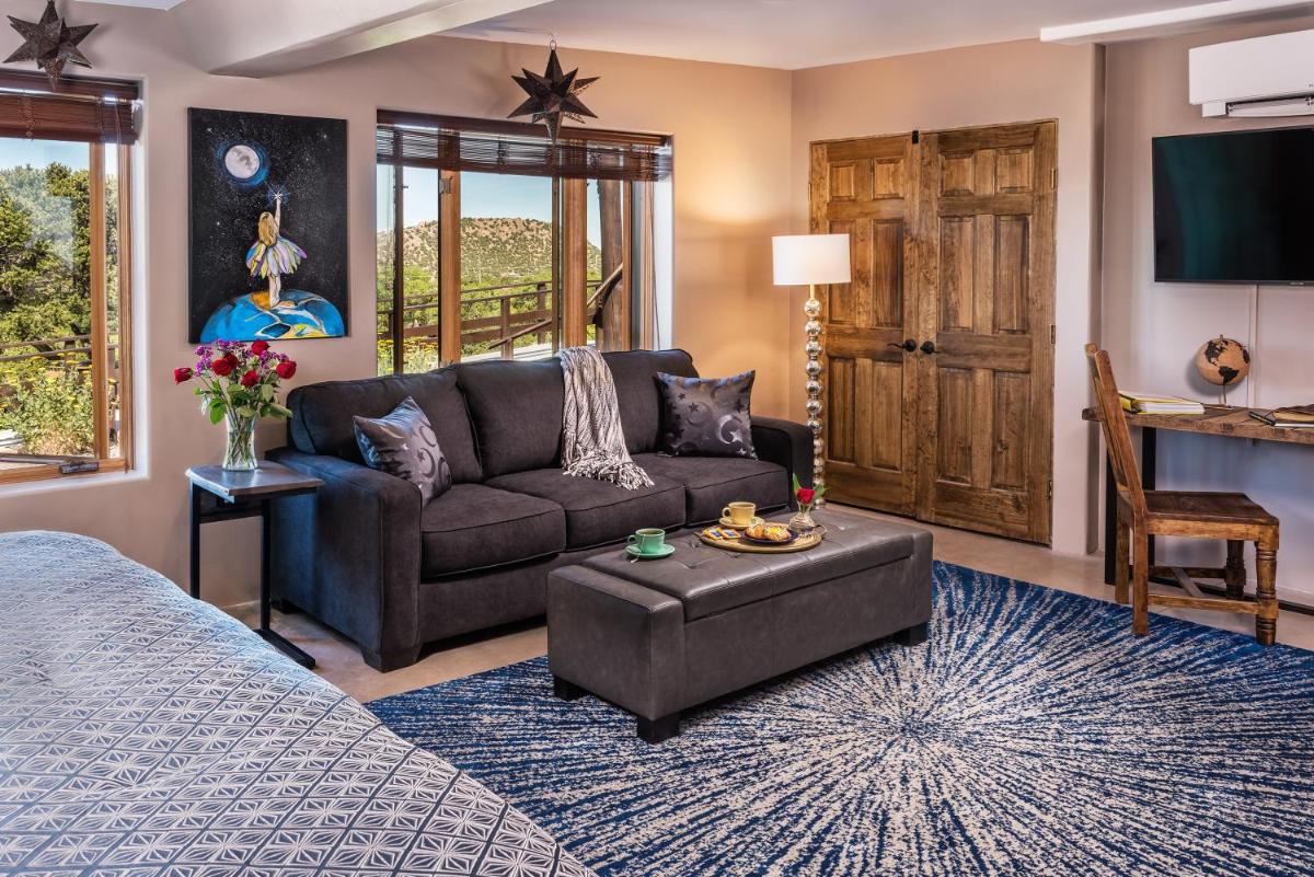Bobcat Inn - Housity