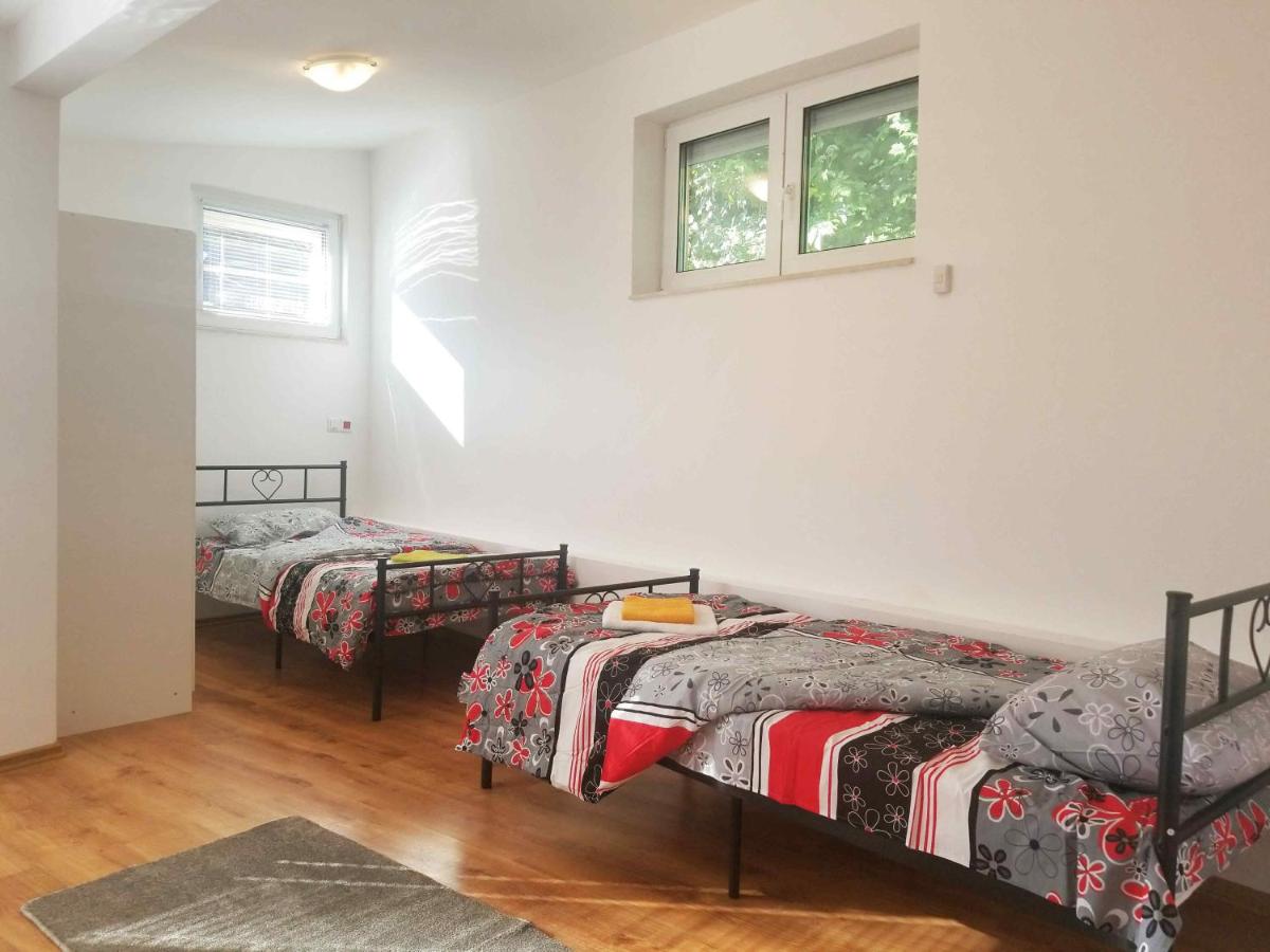 A Spacious 3 Bedroom Apartment in Bad Abbach/Regensburg - Housity