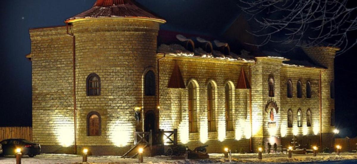 Готельно-ресторанний комплекс «Галицький замок» - Housity