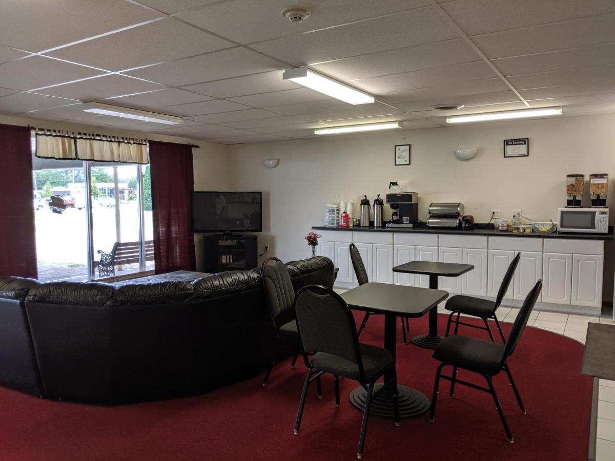 Red Carpet Motel - Knoxville - Housity