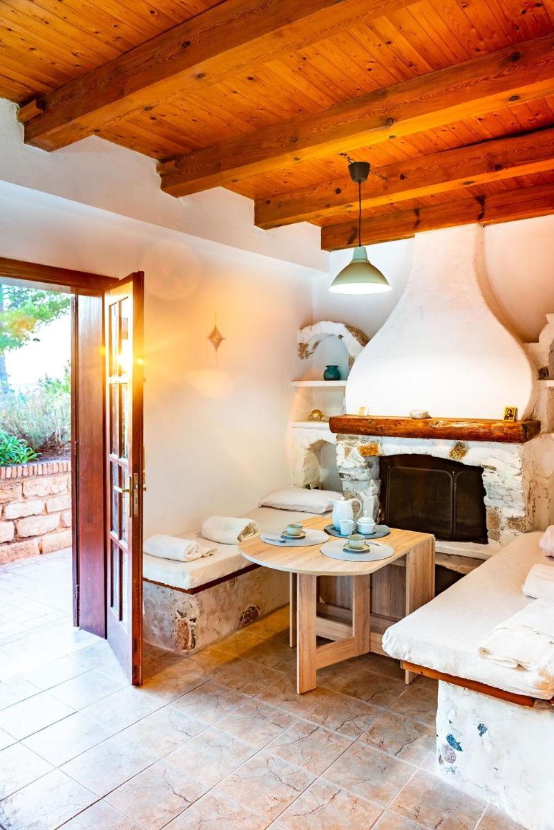 Harmonic Place Loutraki - Housity