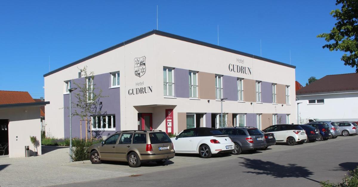 Hotel Gudrun - Housity