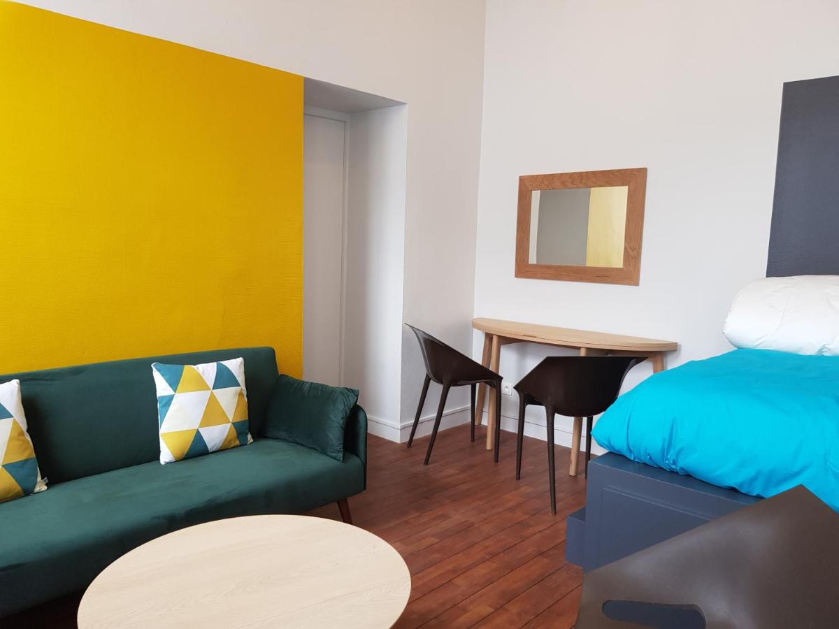 Préférence - Hypercentre avec parking privé gratuit et lit Queen size - Housity