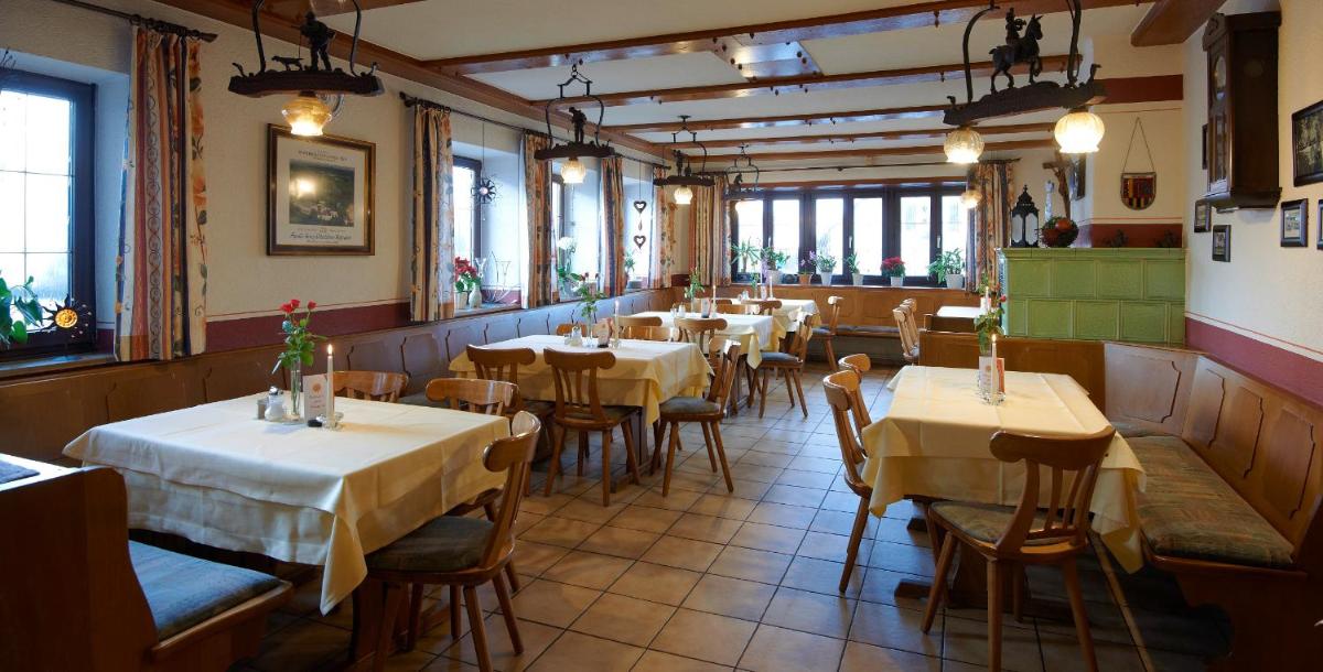 Gasthof zur Sonne - Housity