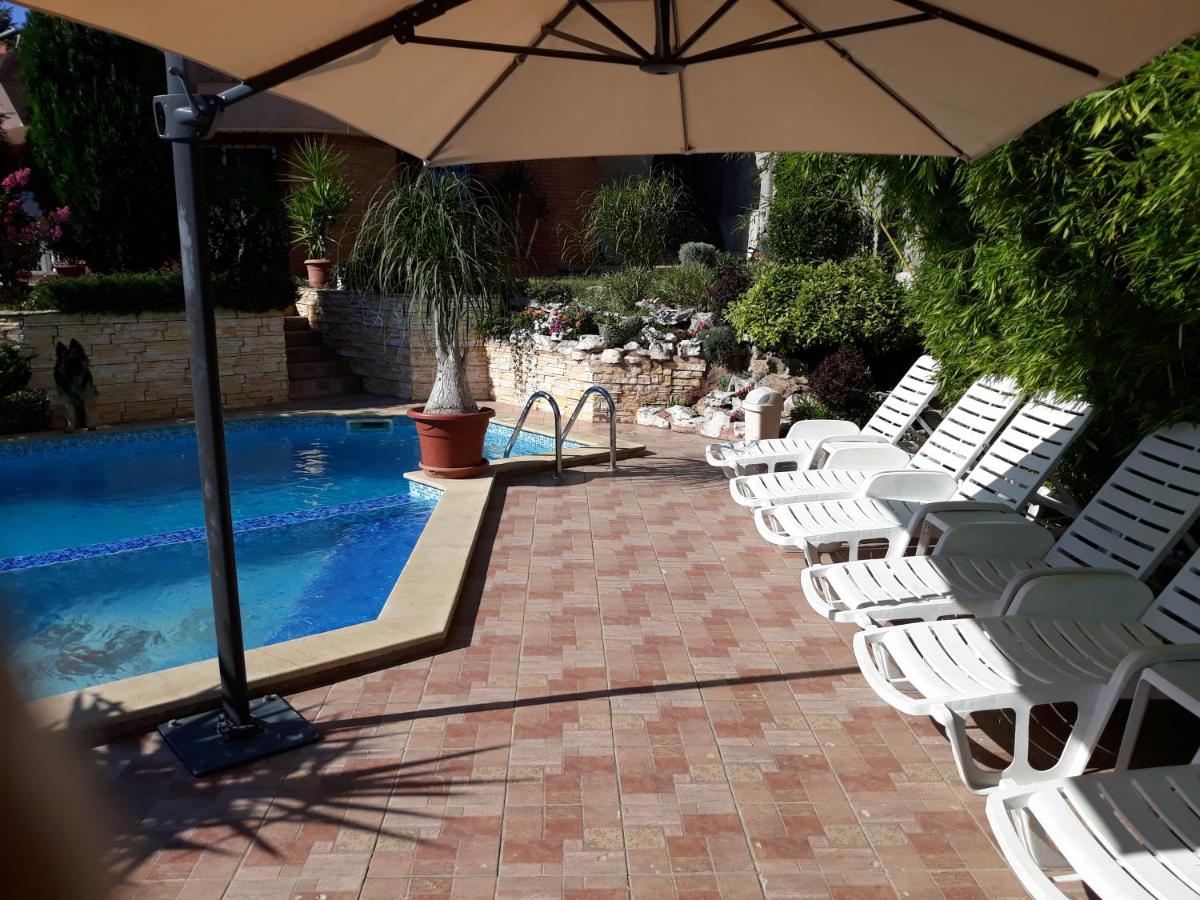 Vacation Home Seadream - Housity