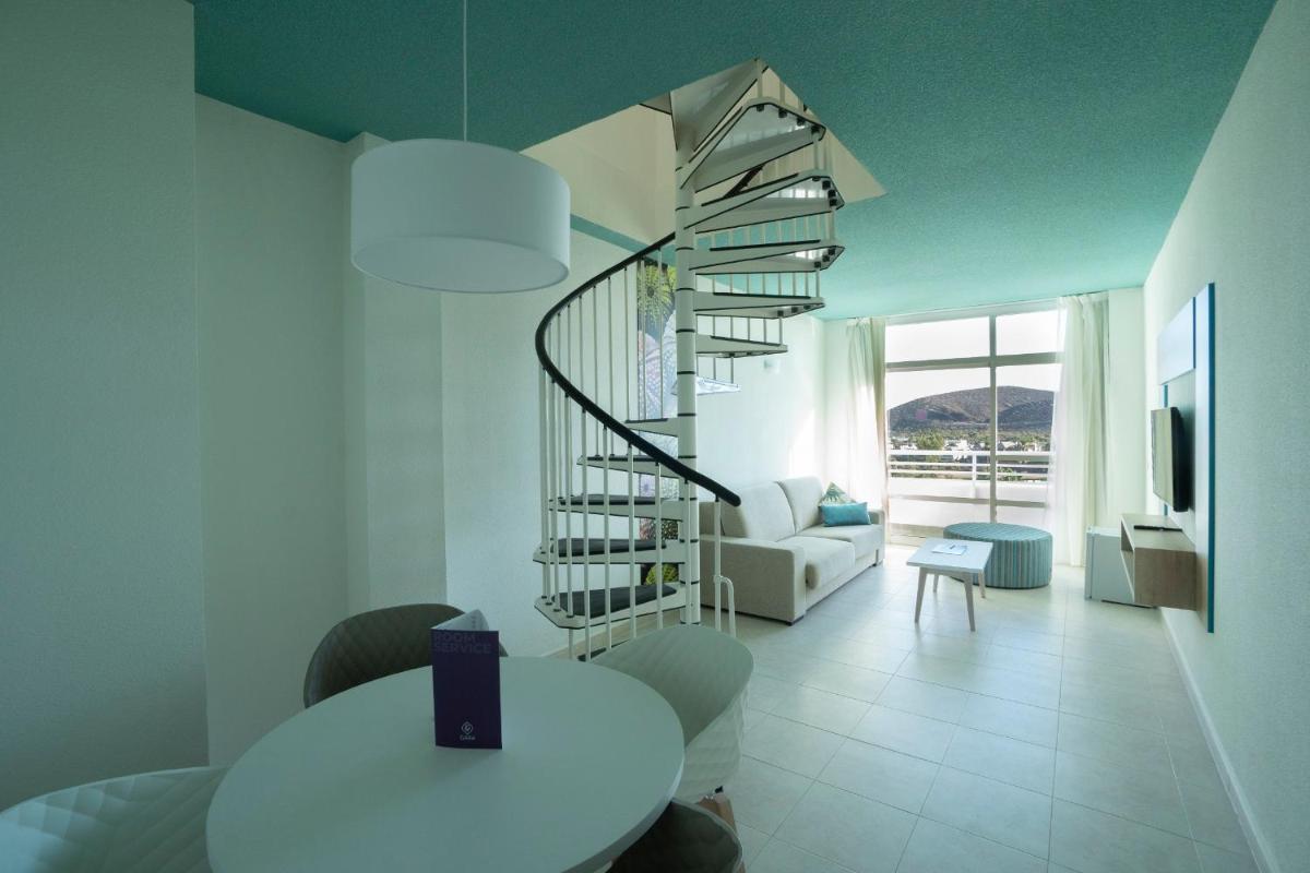 Imagen de la galería de Gara Suites Golf & Spa, en Playa de las Américas