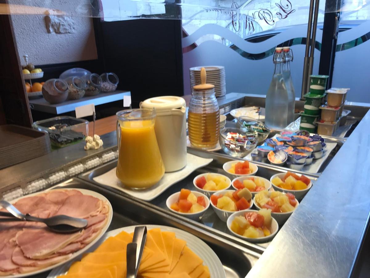 Hotel du Centre - Restaurant le P\'tit Gourmet - Housity