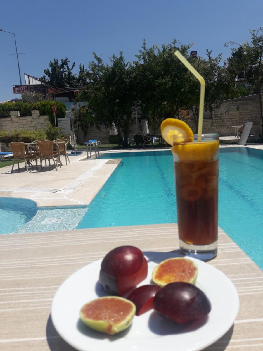 Hotel HAL-TUR - Housity