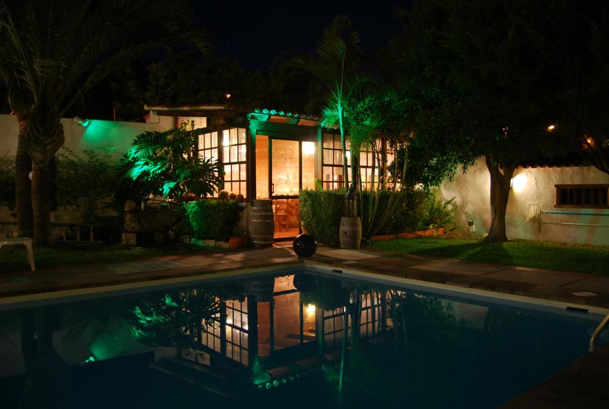 Alojamientos El Tejado - Housity