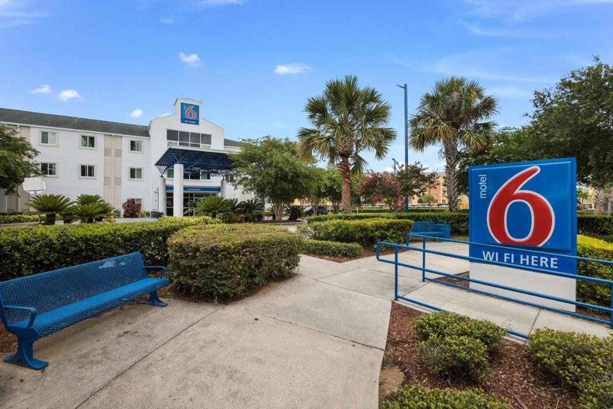 Motel 6-Orlando, FL - International Dr - Housity