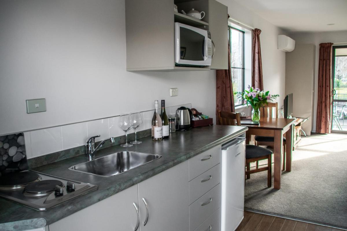 Carrick Lodge Motel - Hizvo