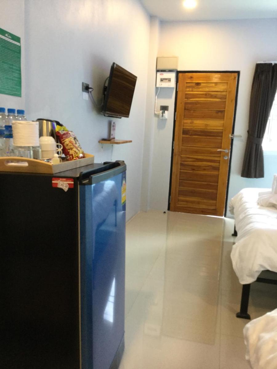 Chan Place Hotel - Housity