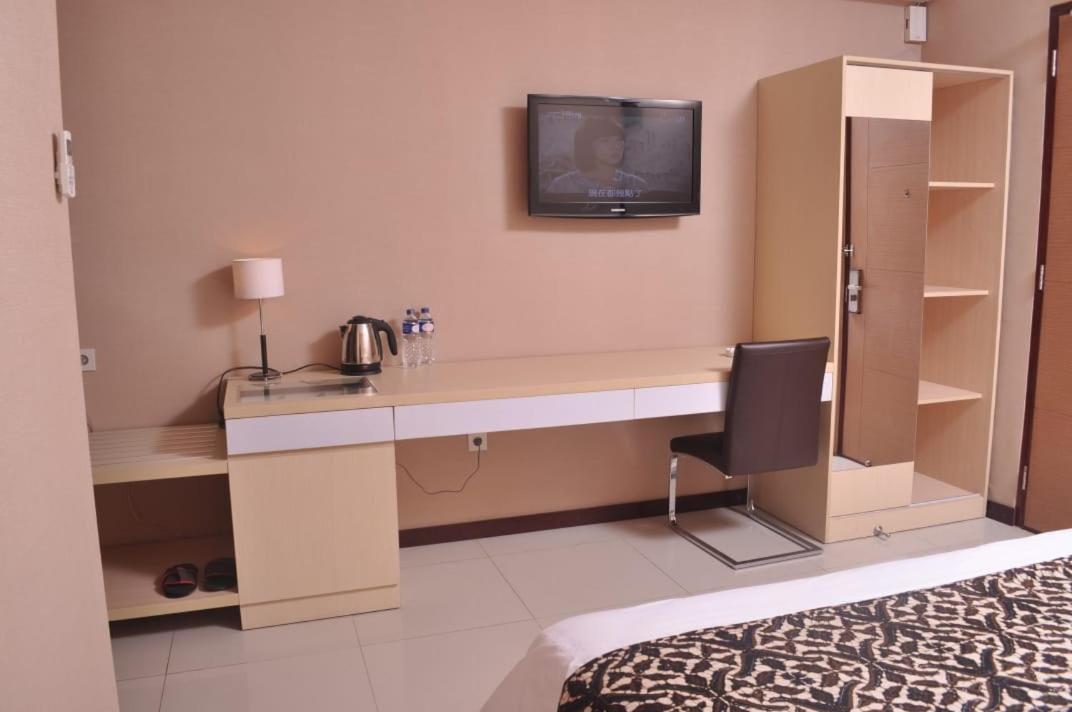 Scarlet Kebon Kawung Hotel - Housity