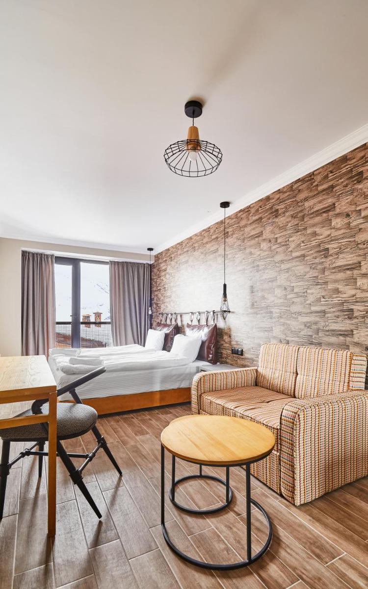 Gudauri Loft Hotel - Housity
