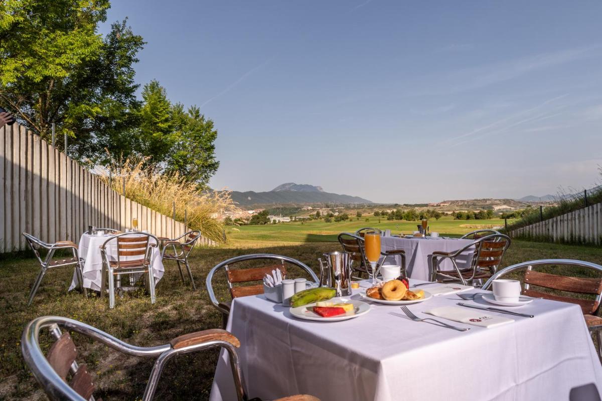 Exe Las Margas Golf - Housity