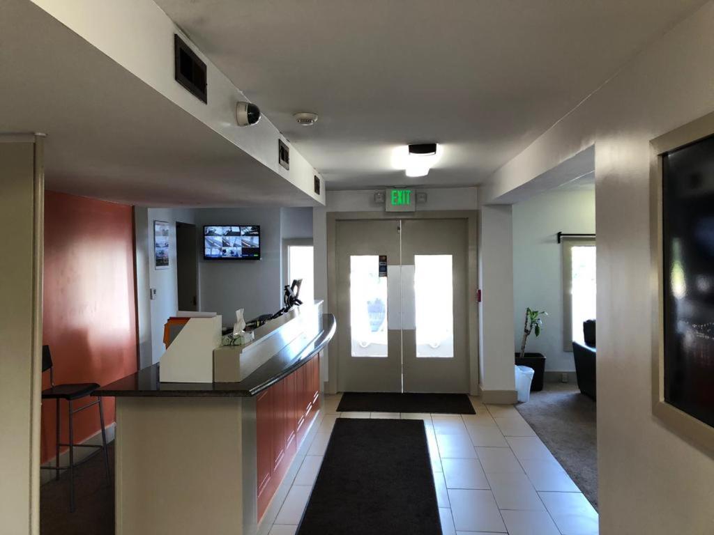 Motel 75 Monroe - Housity