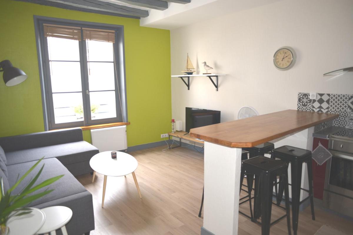 GITE DE LA TOUR DE GUISE 1 - Housity
