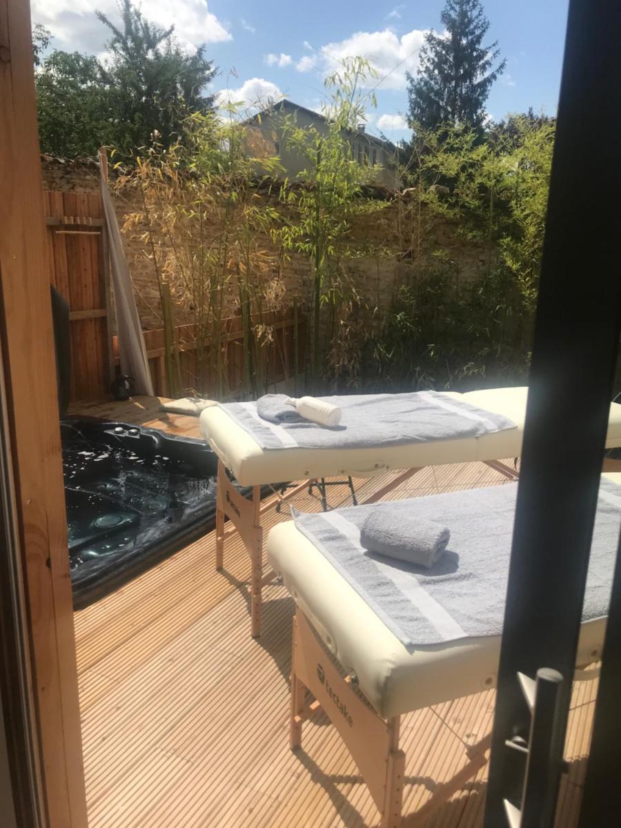 L ABRI spa et détente - Housity