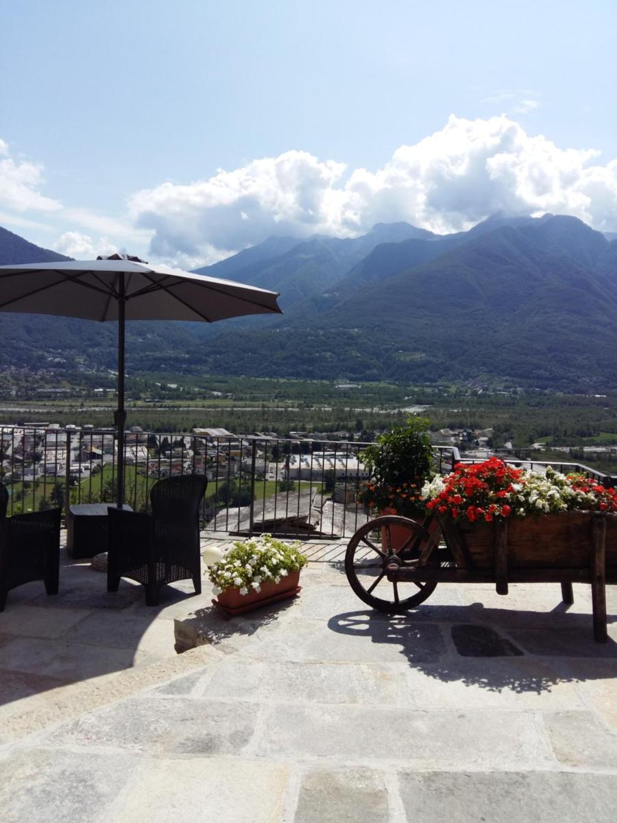 Ossola dal Monte - Affittacamere - Housity