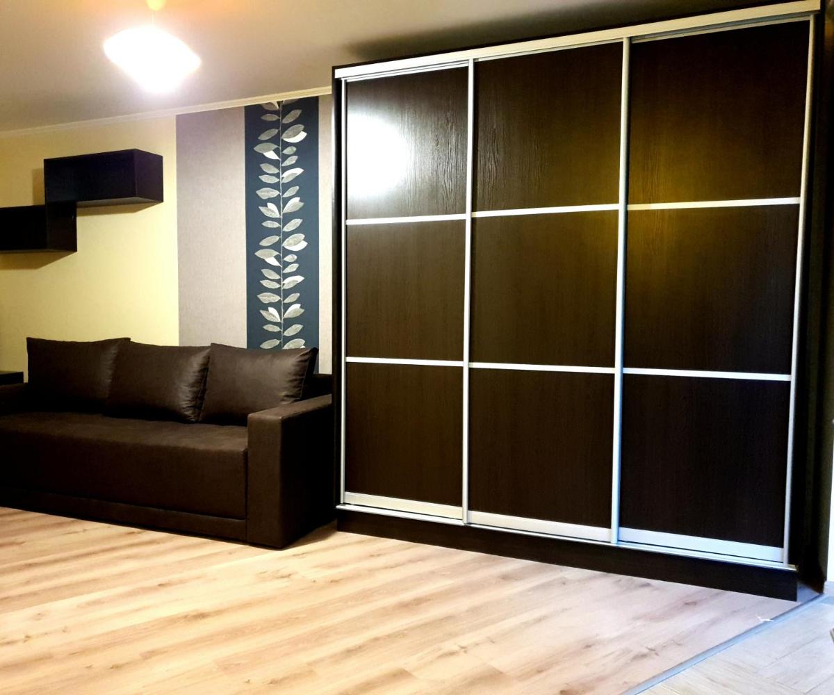 90-Avenue Apartments - Housity