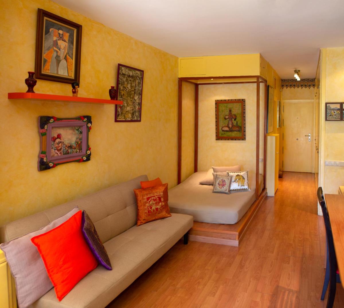 Cozy Apartment at Jardin Manaure - Housity