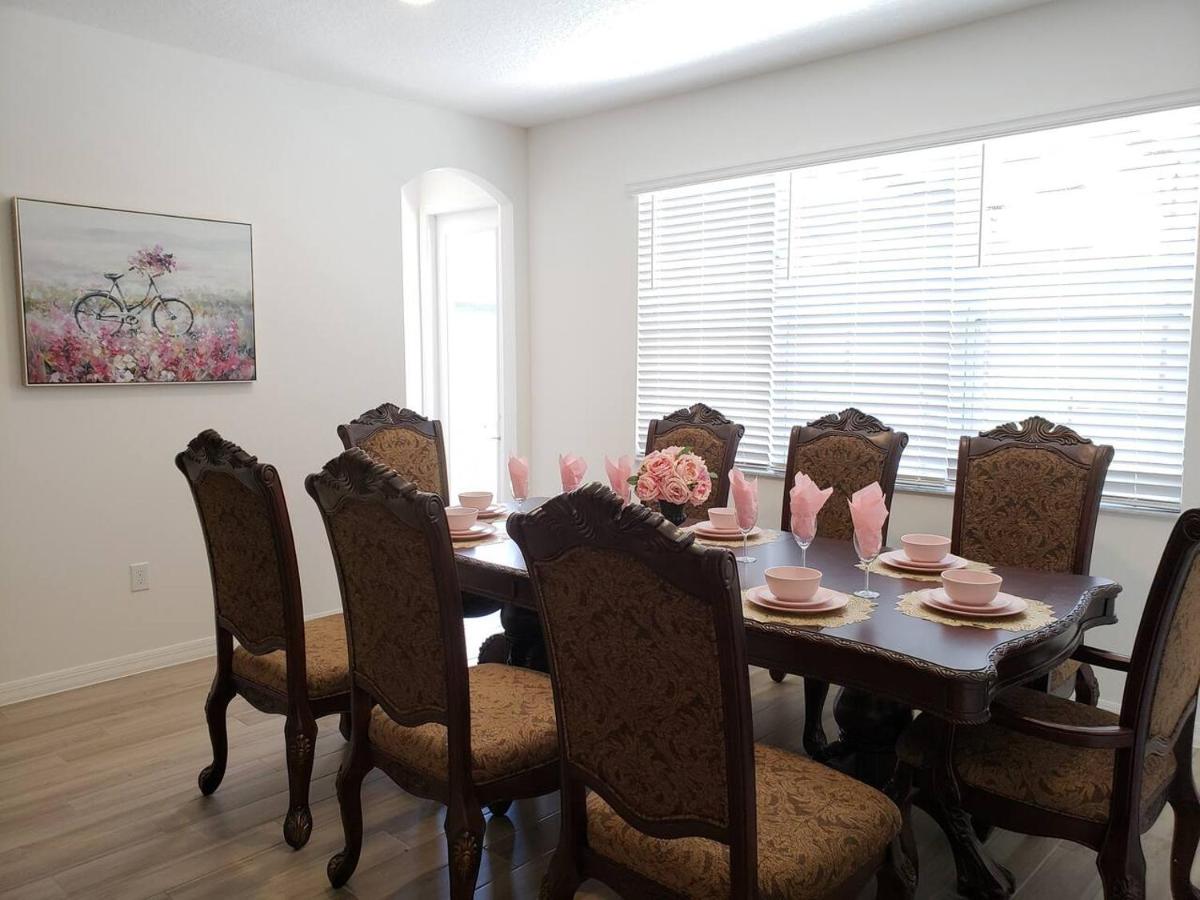 G7017-New Disney Vacation House - Housity