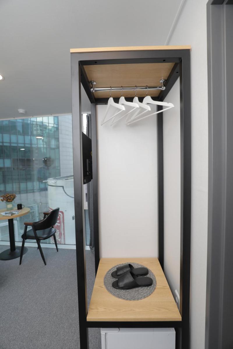 Line Hotel Myeongdong - Housity
