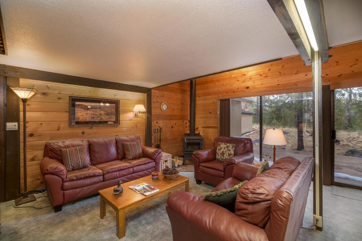 Cluster Cabin 20-Sunriver Vacation Rentals by Sunset Lodging - Housity