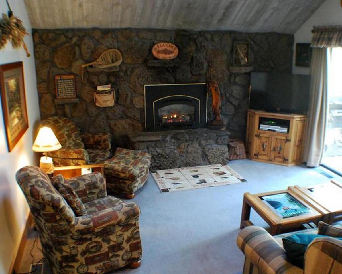 Suitetrails - Pole House 25-Sunriver Vacation Rentals by Sunset Lodging