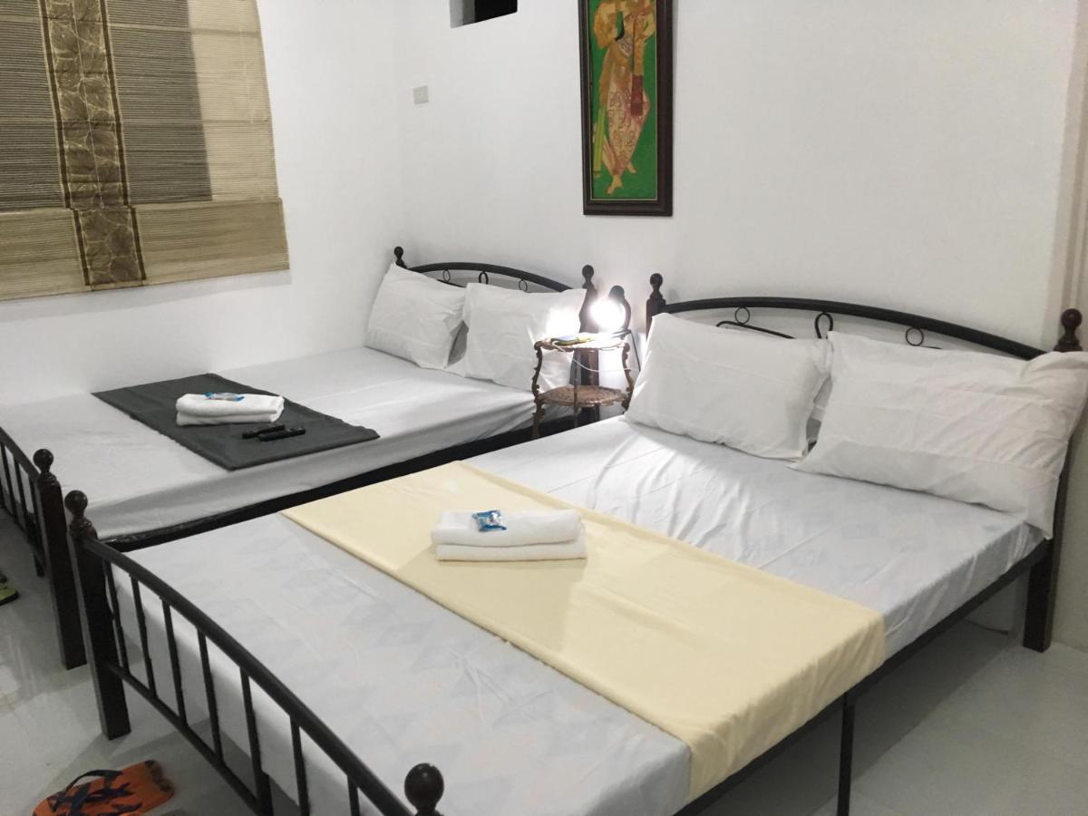 Silang Near Tagaytay Transient Rooms for Family - Housity