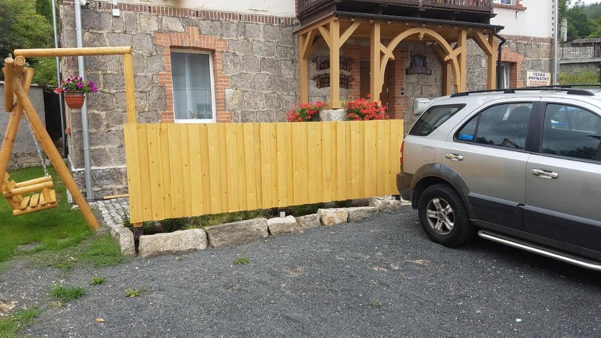 Apartamenty pod Jedynka - Sikorskiego 3/1 - Housity