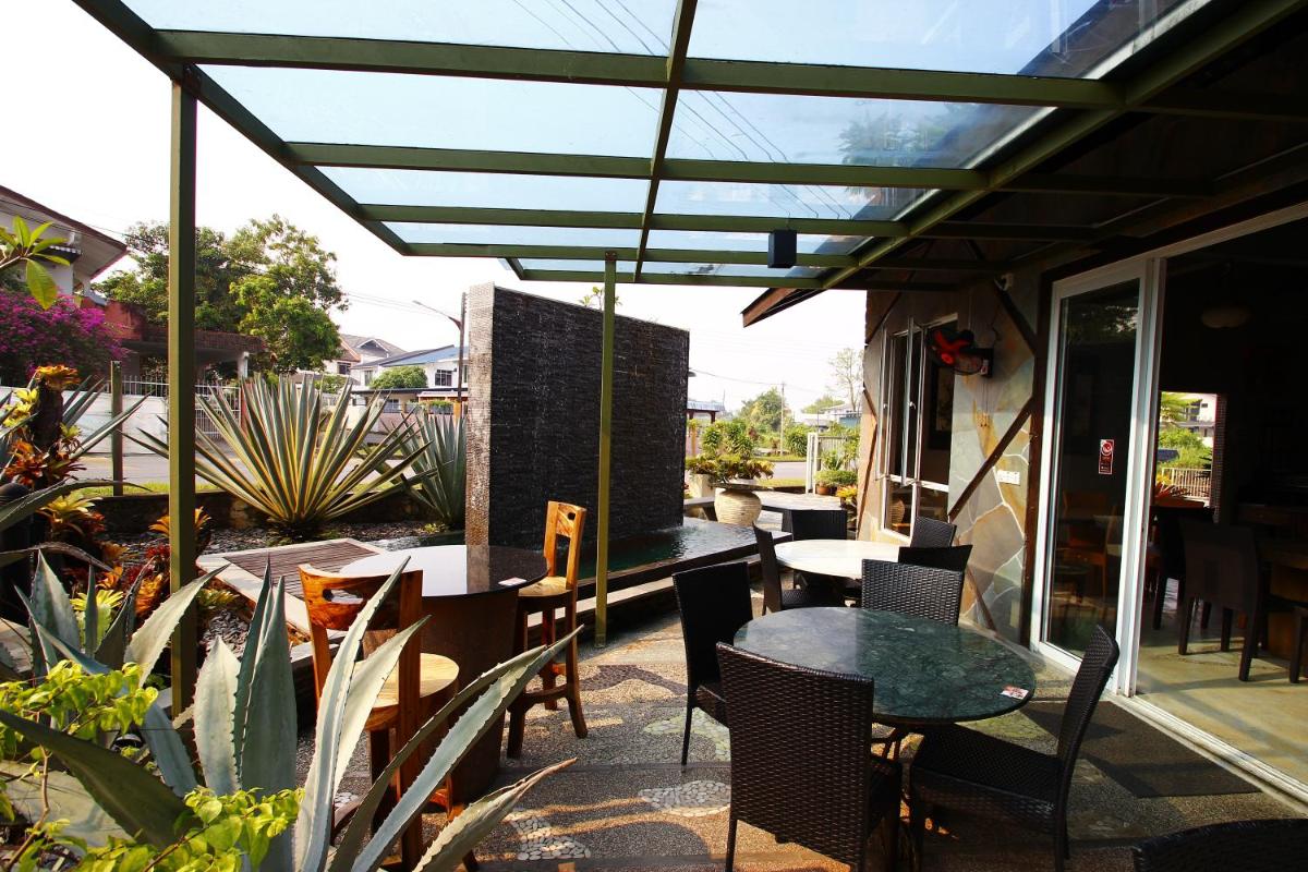 The Green Cottage - Housity