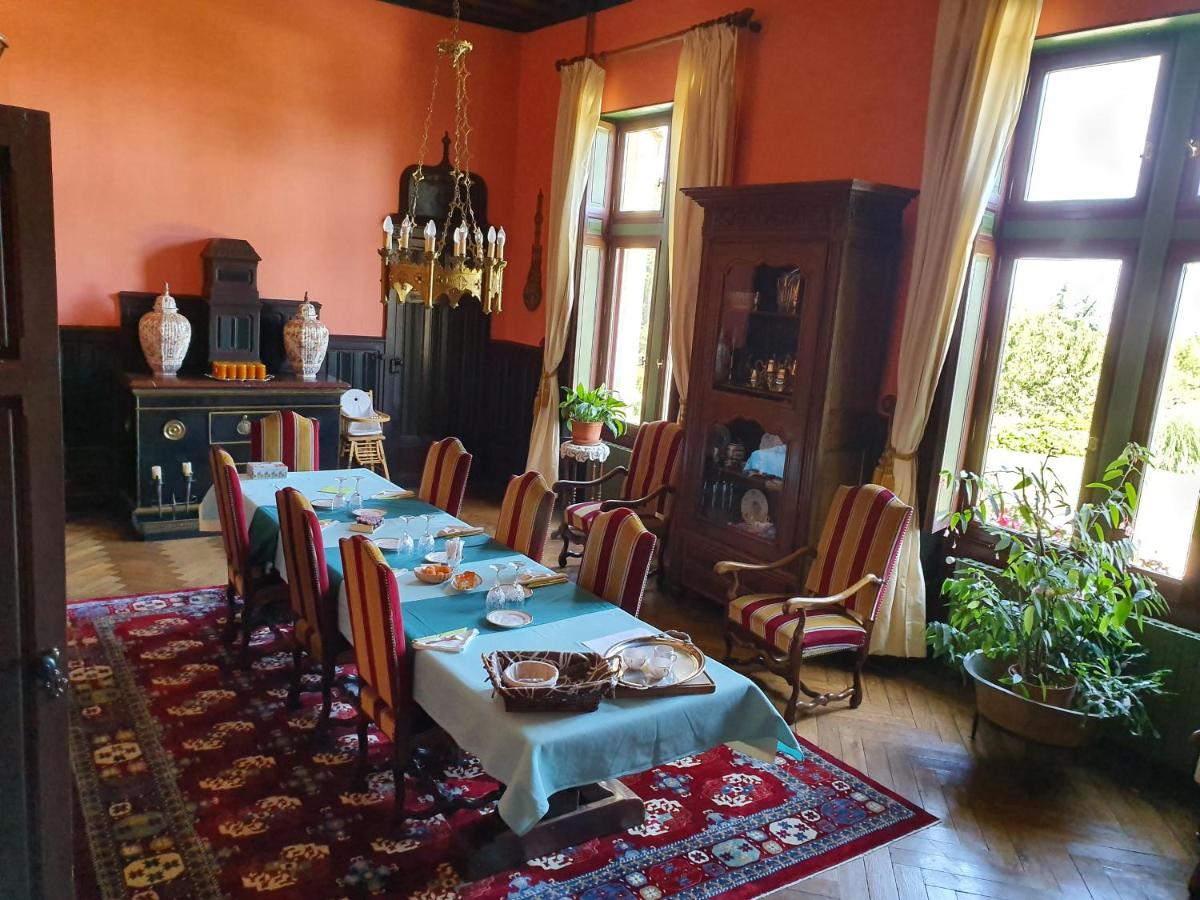 Chateau Moncassin - Housity