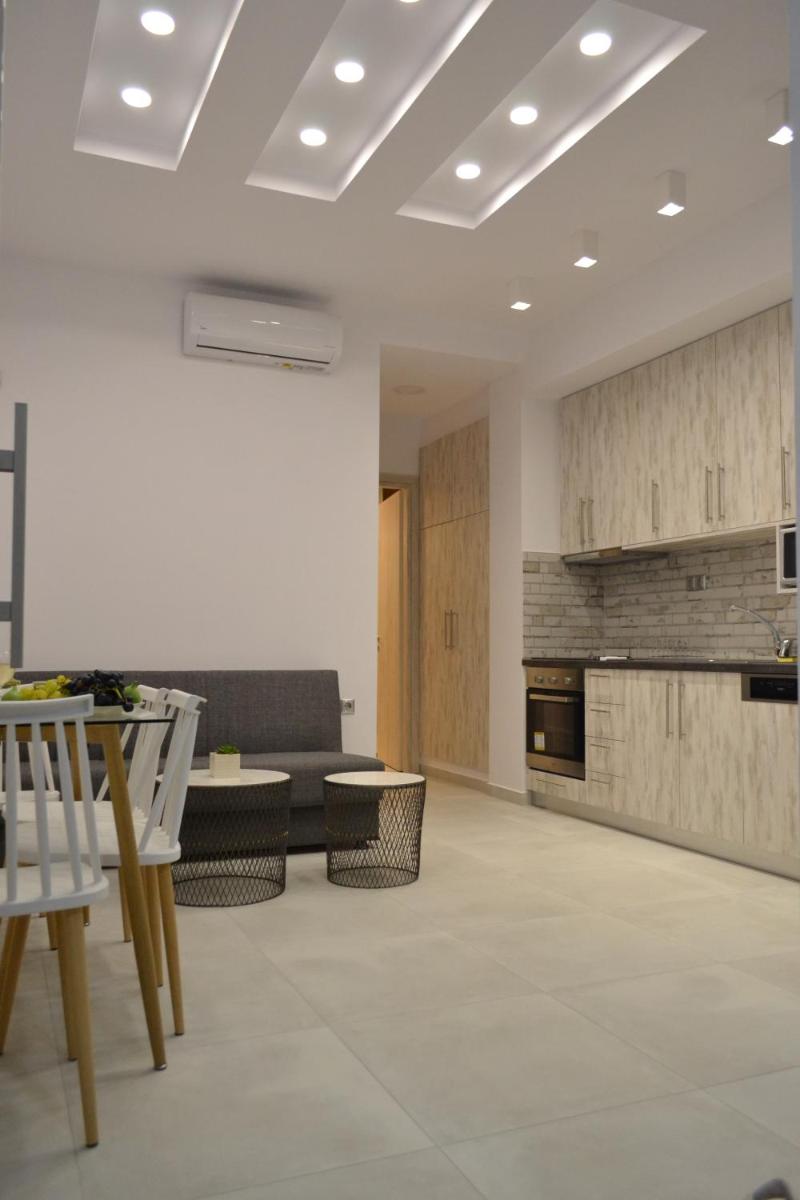 Suitetrails - Paraskevi's Apartments
