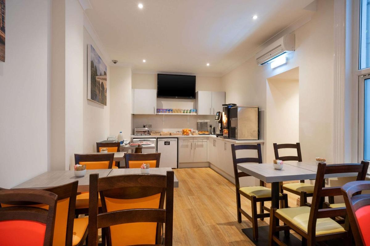 Comfort Inn Hyde Park - Housity