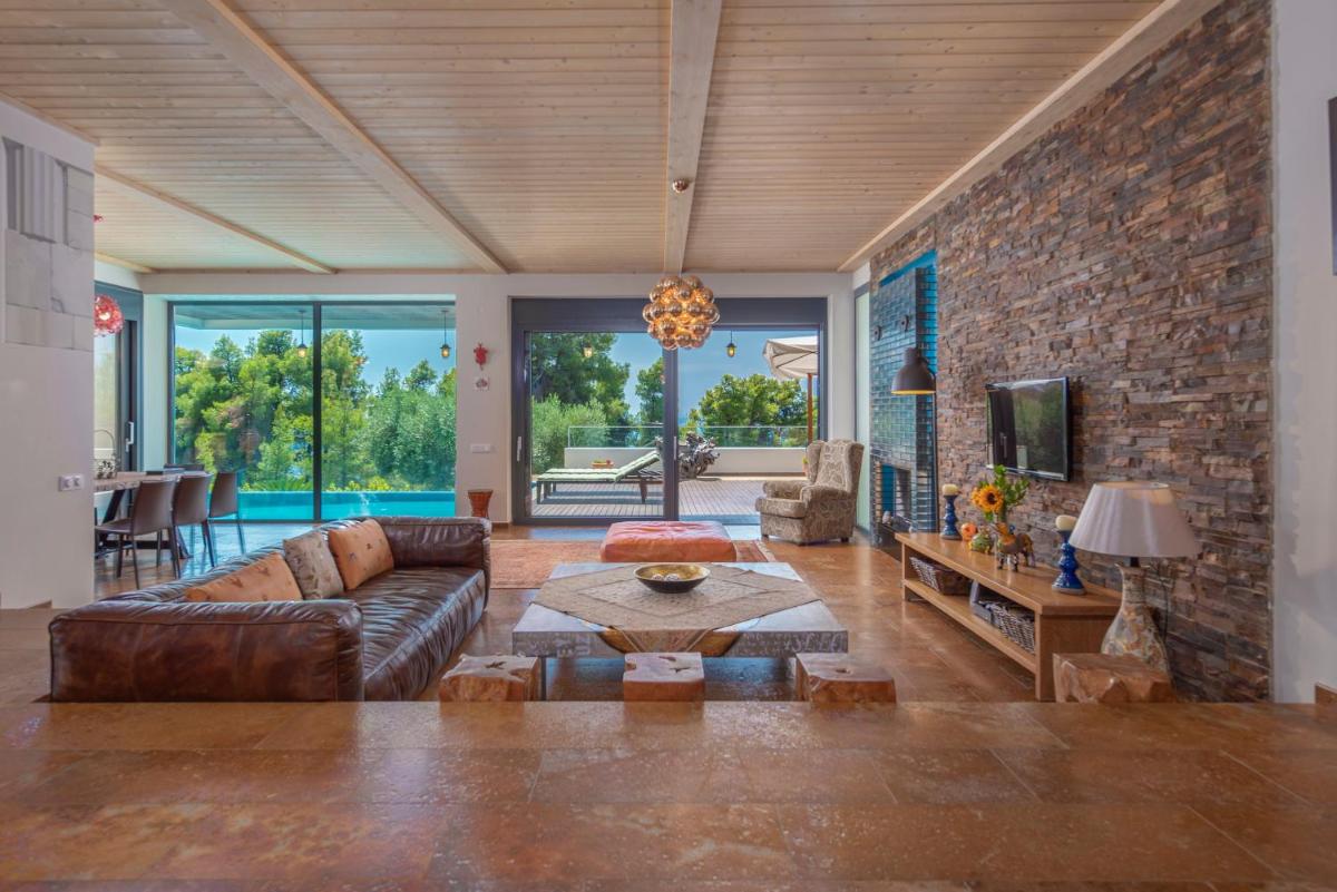 Olive Hills Villa - Housity