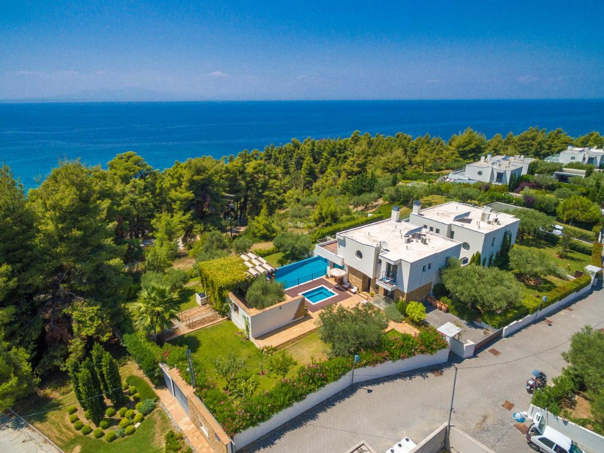 Olive Hills Villa - Housity
