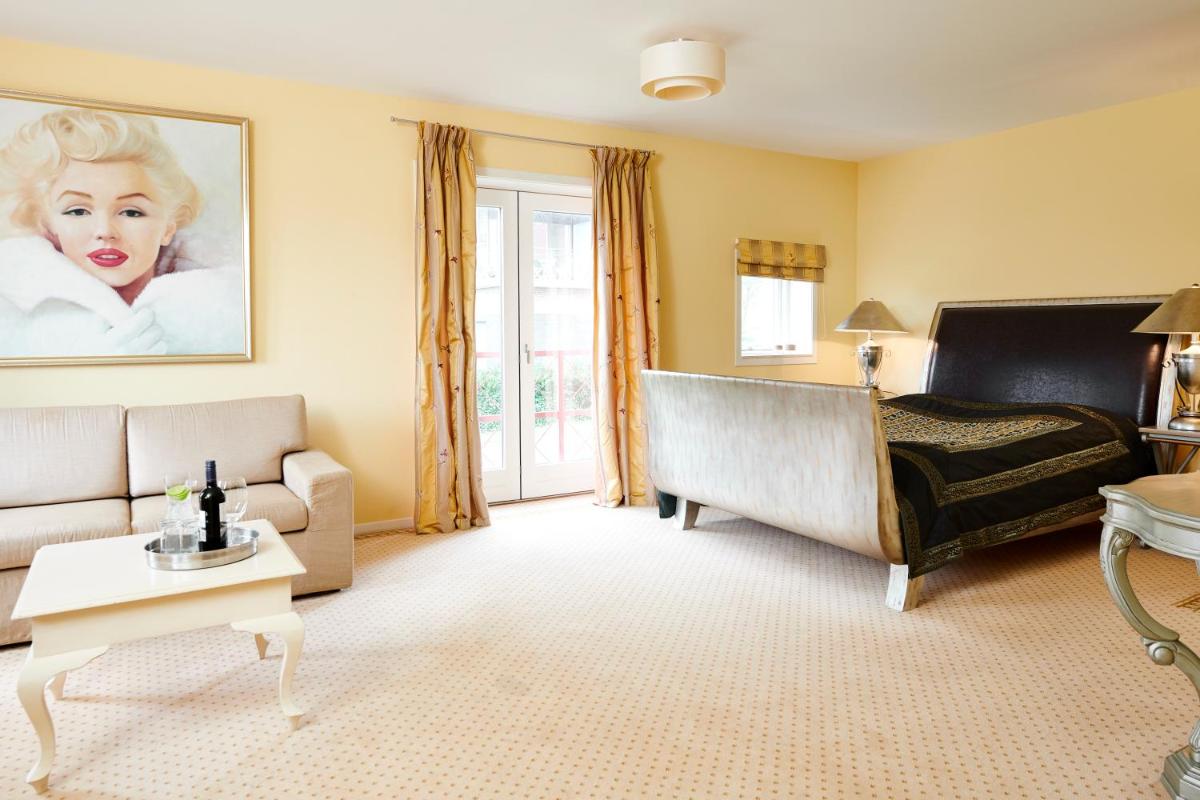 Montra Odder Parkhotel - Housity