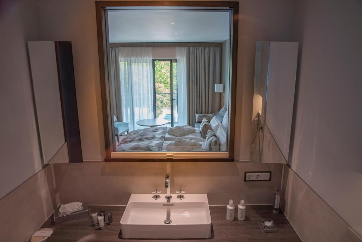 Essensio Hotel Düsseldorf - Housity