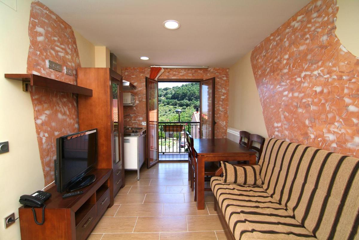 Apartahotel La Corrala - Housity